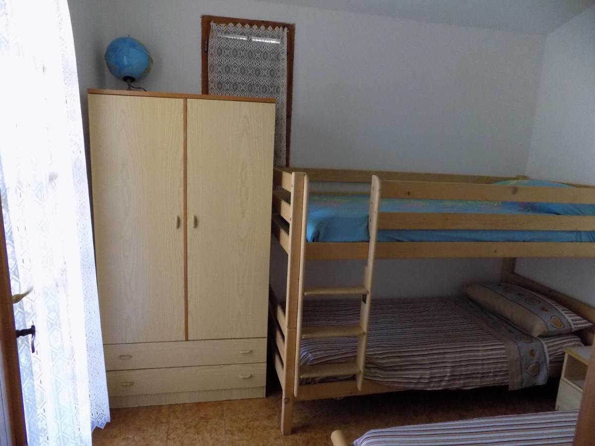 Casa Vacanze Gardenia Solanas Kültér fotó