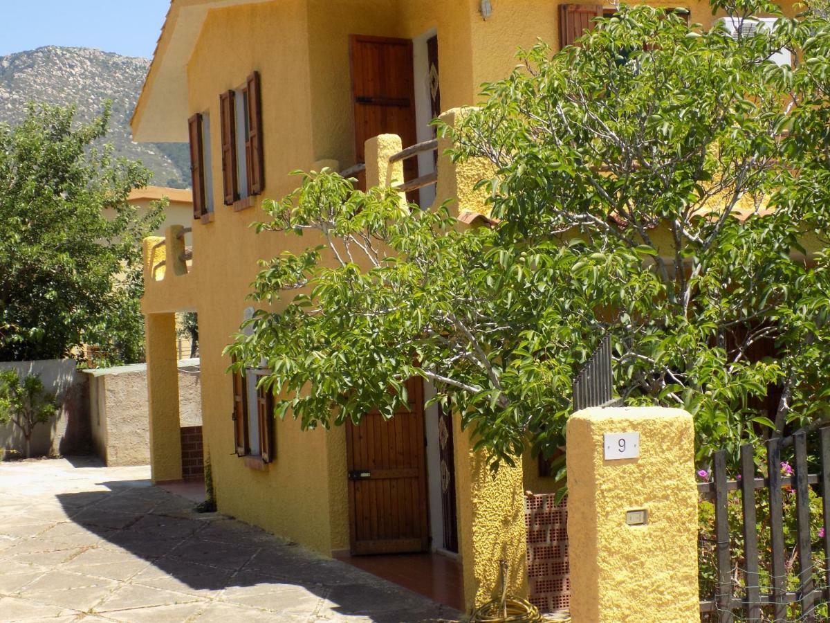 Casa Vacanze Gardenia Solanas Kültér fotó