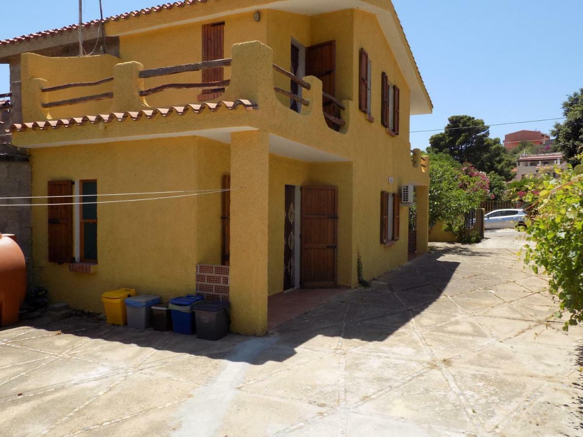 Casa Vacanze Gardenia Solanas Kültér fotó
